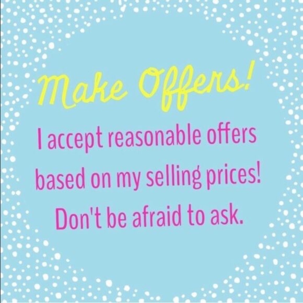 MAKE ME AN OFFER ON ANY ITEM ❤️🦋